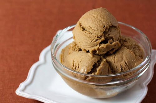 Vegan hazelnut coffee icecream