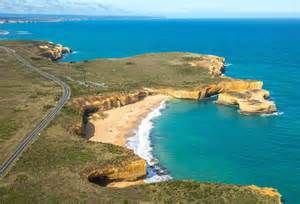 Great Ocean road 2.jpg