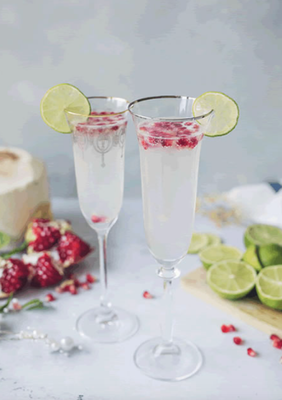 Champagne mocktail